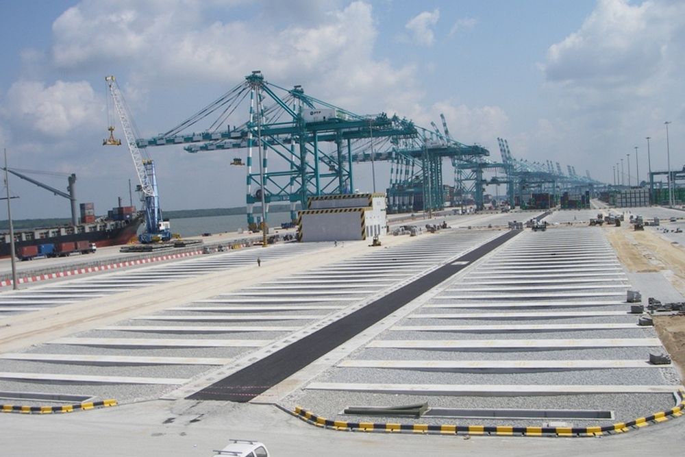 Port and berth M&E infrastructure project Malaysia